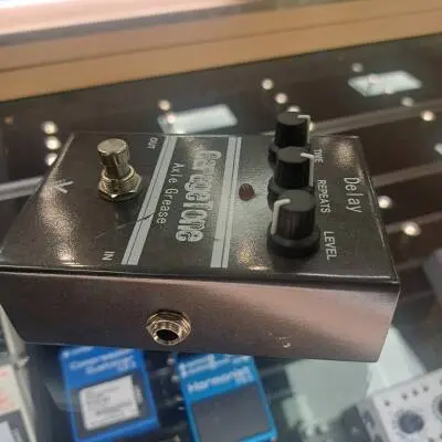 GarageTone Axle Grease Delay 2